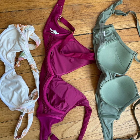 3 bathingsuit tops - Picture 2 of 4